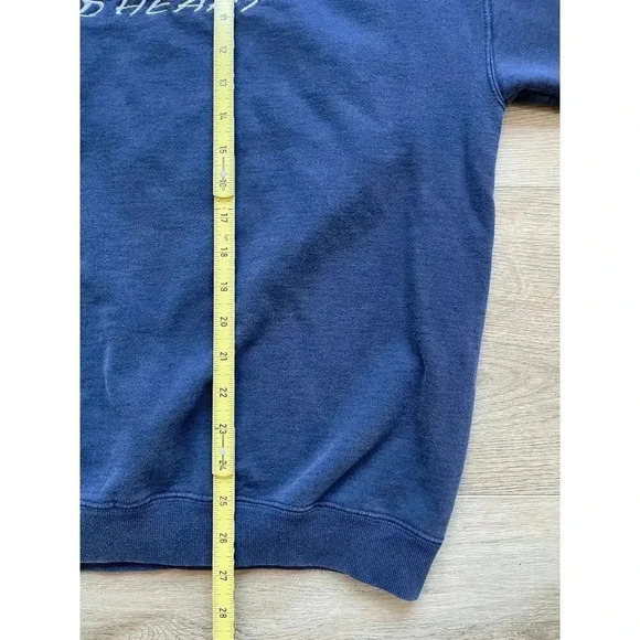 Vintage-style Loyola Sacred Heart Crewneck Sweatshirt Navy Blue Green Size XL - Picture 8 of 9